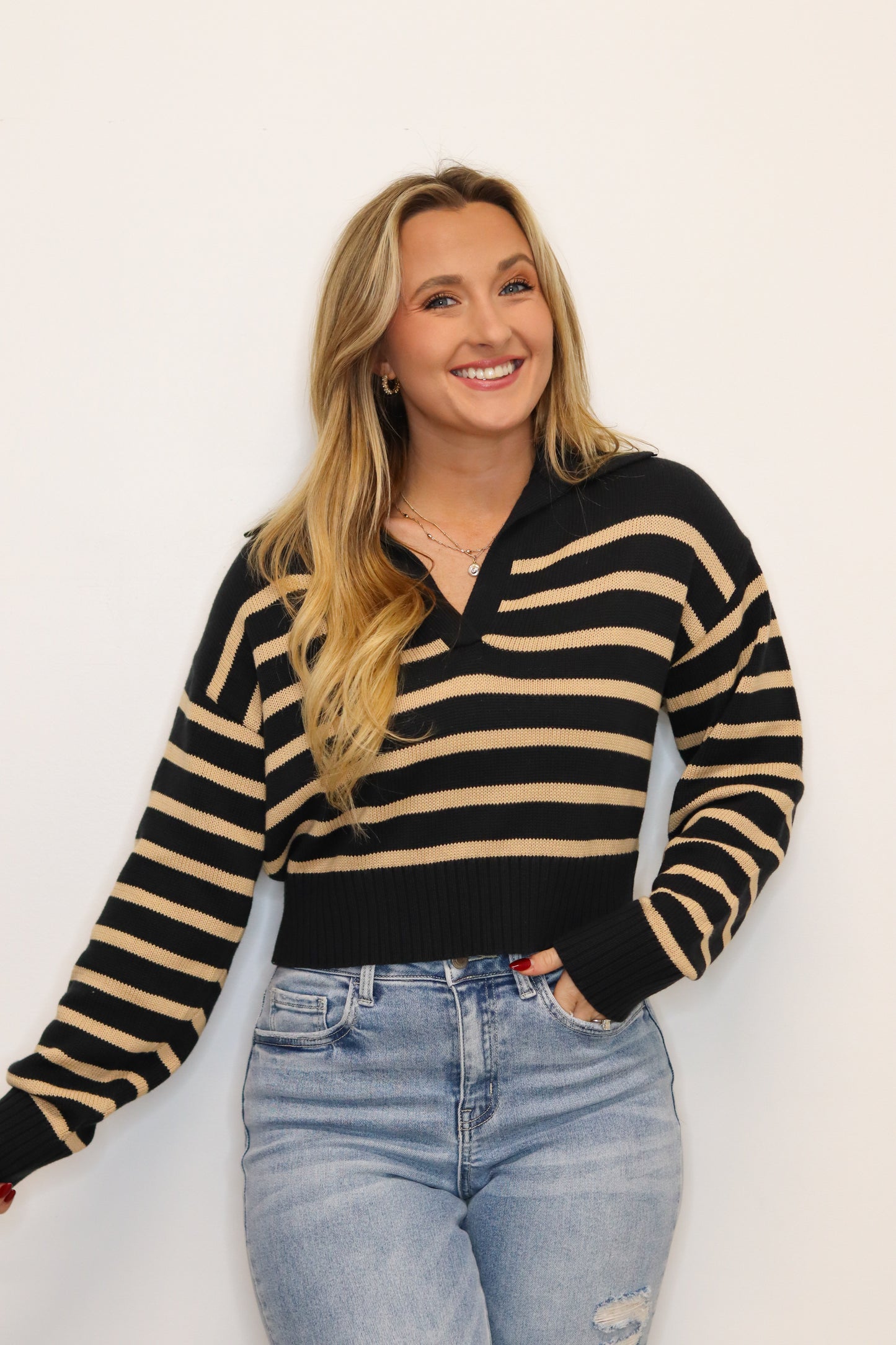 Alina Sweater - Black & Khaki