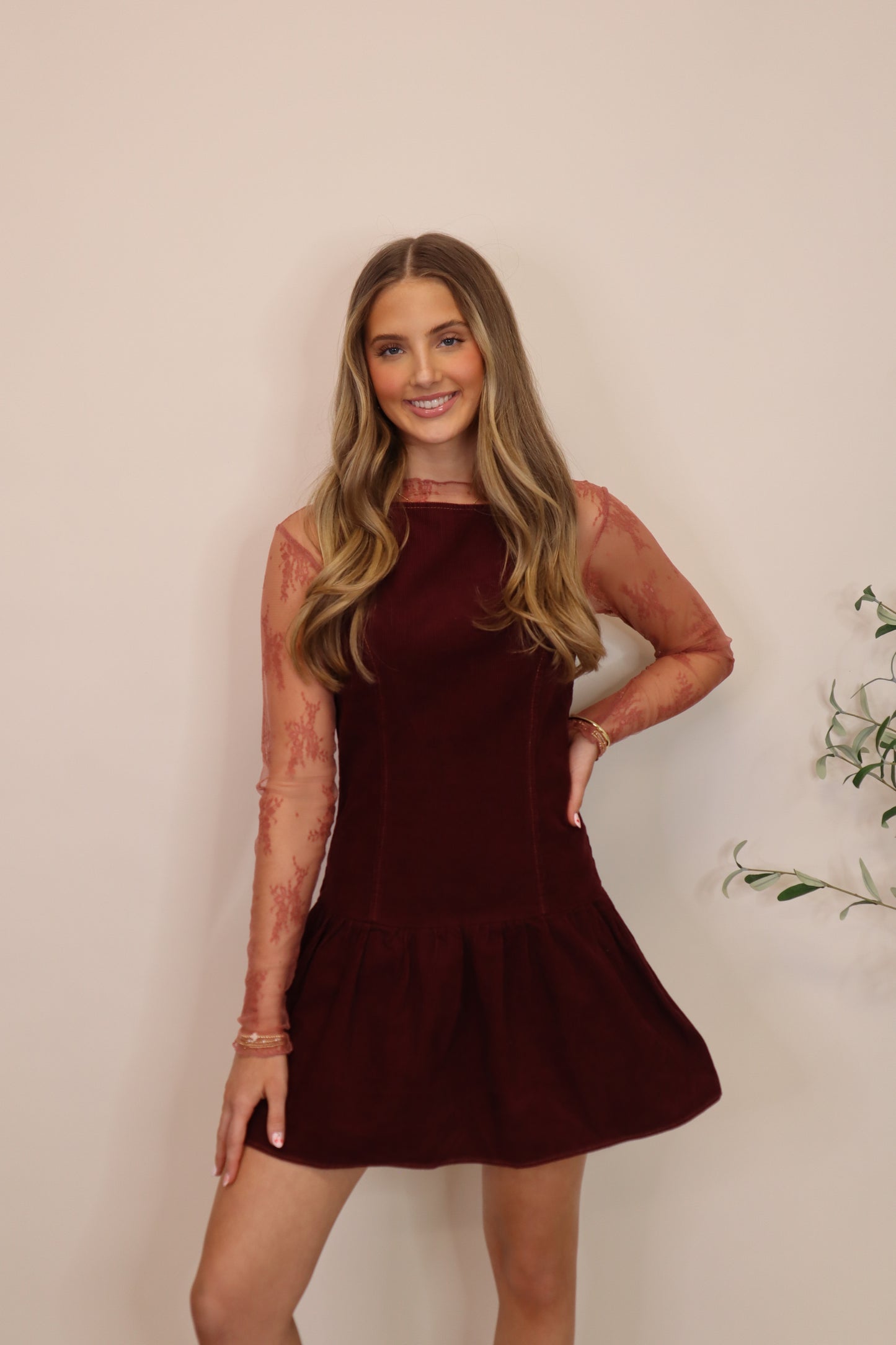 Indifferent Lace Top - Mauve