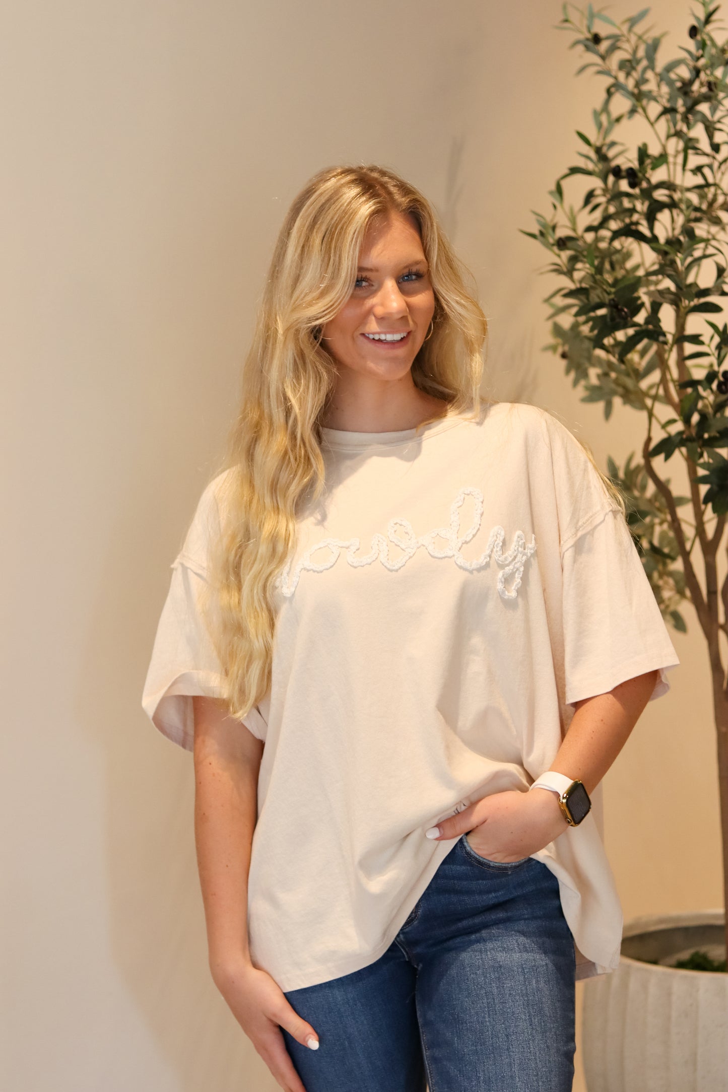 Howdy Tee