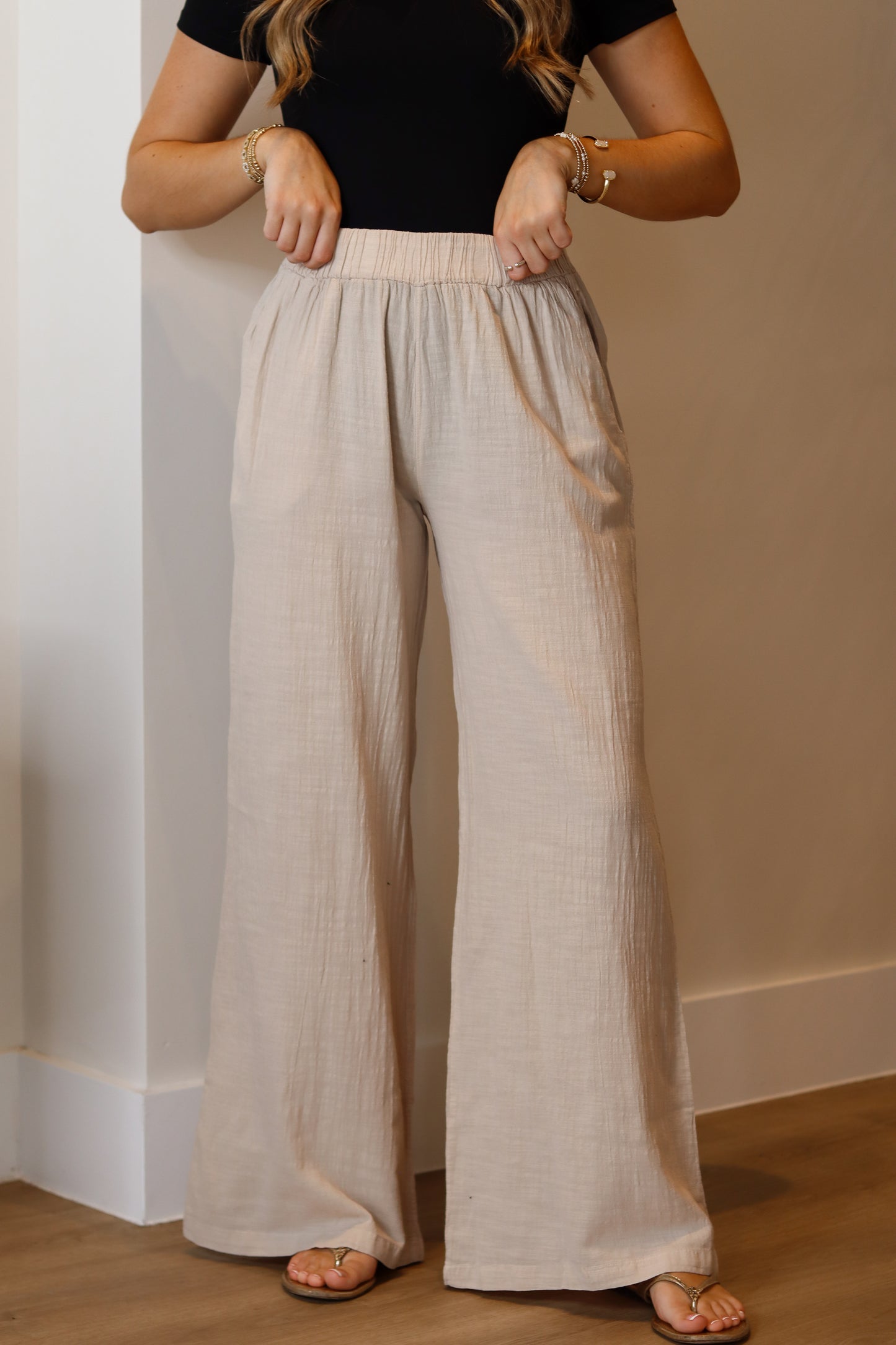 Iris Flowy Pants - Beige