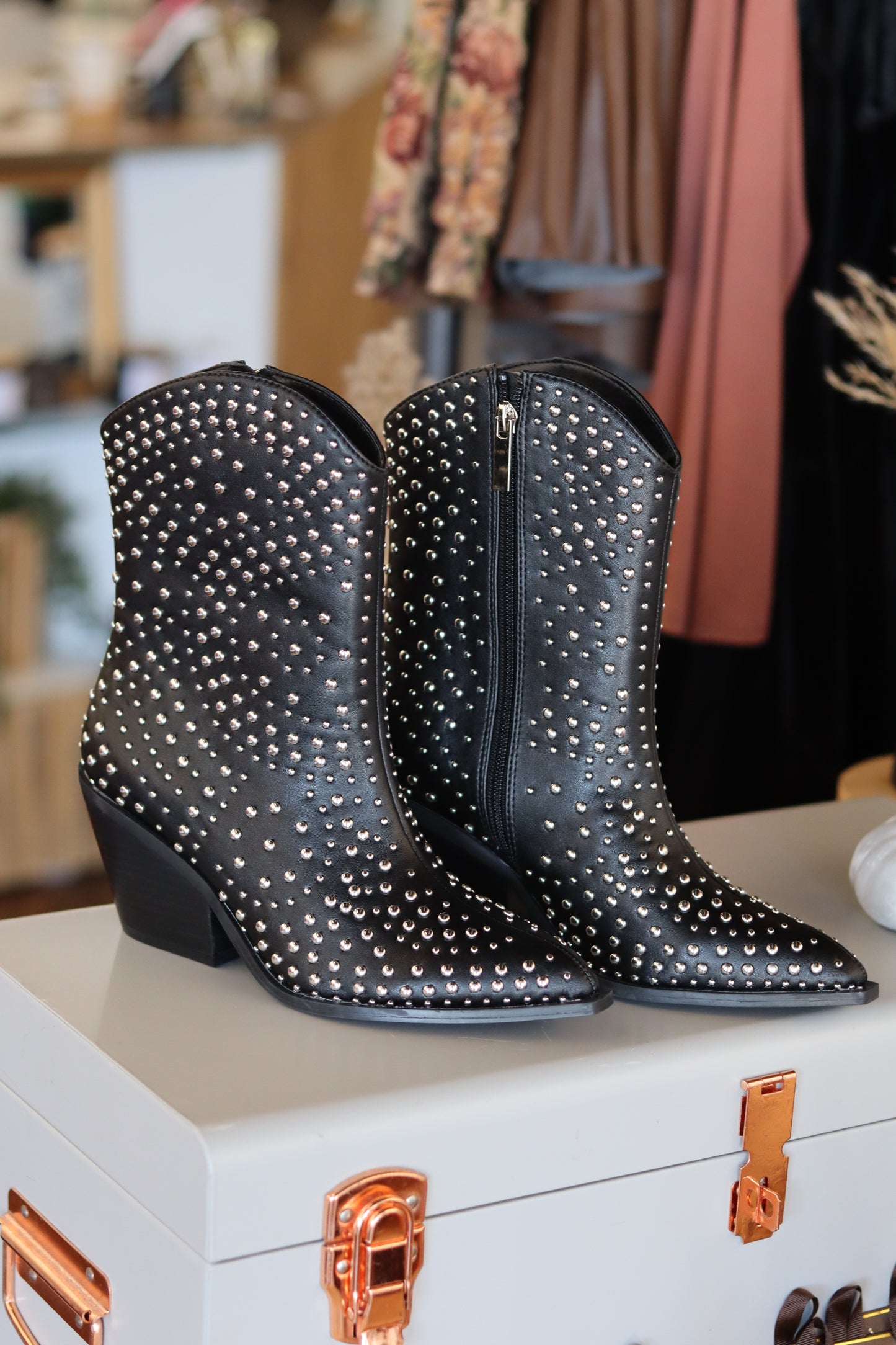 Lowlight Studded Boots