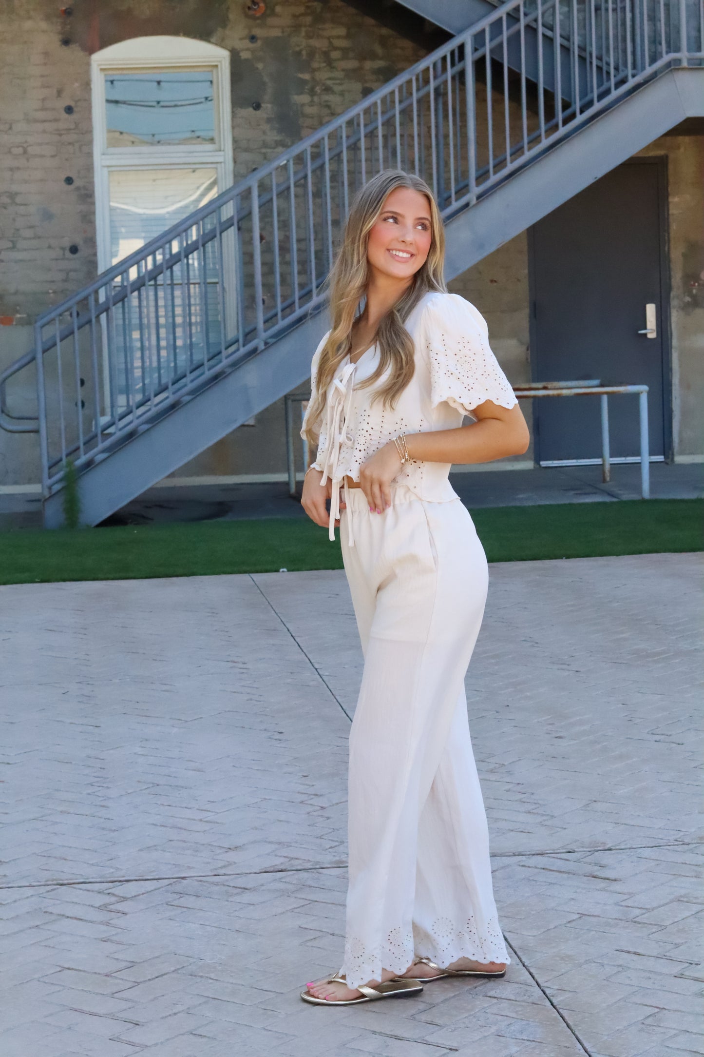 St. Peters Eyelet Set