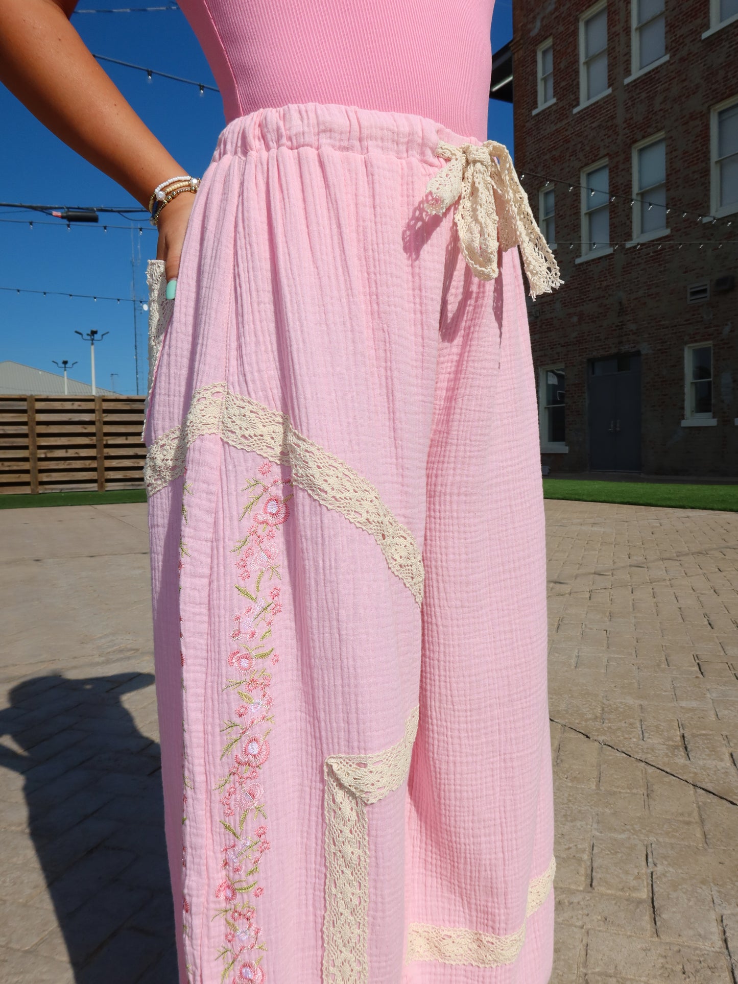 Cleo Flowy Joggers