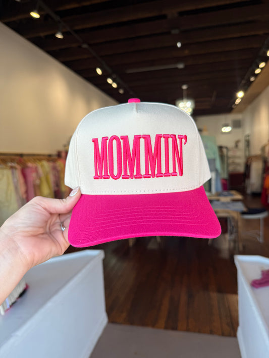 Mommin’ Trucker Hat
