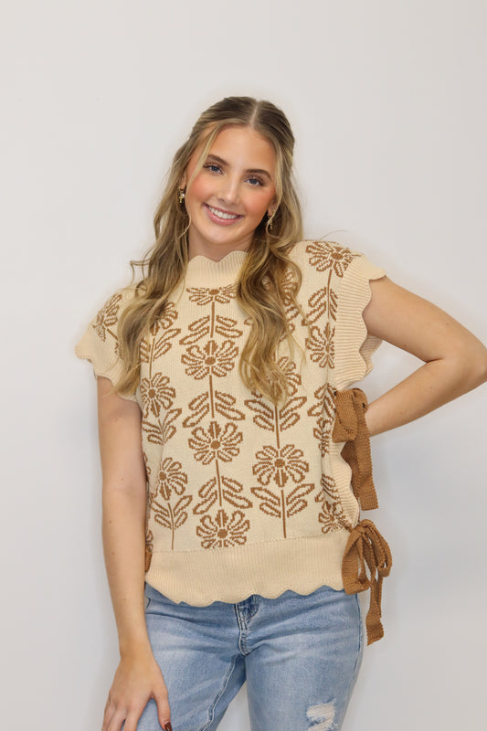 Kora Scalloped Sweater Vest - Taupe