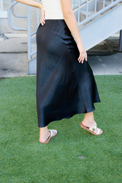 Collins Midi Skirt - Black