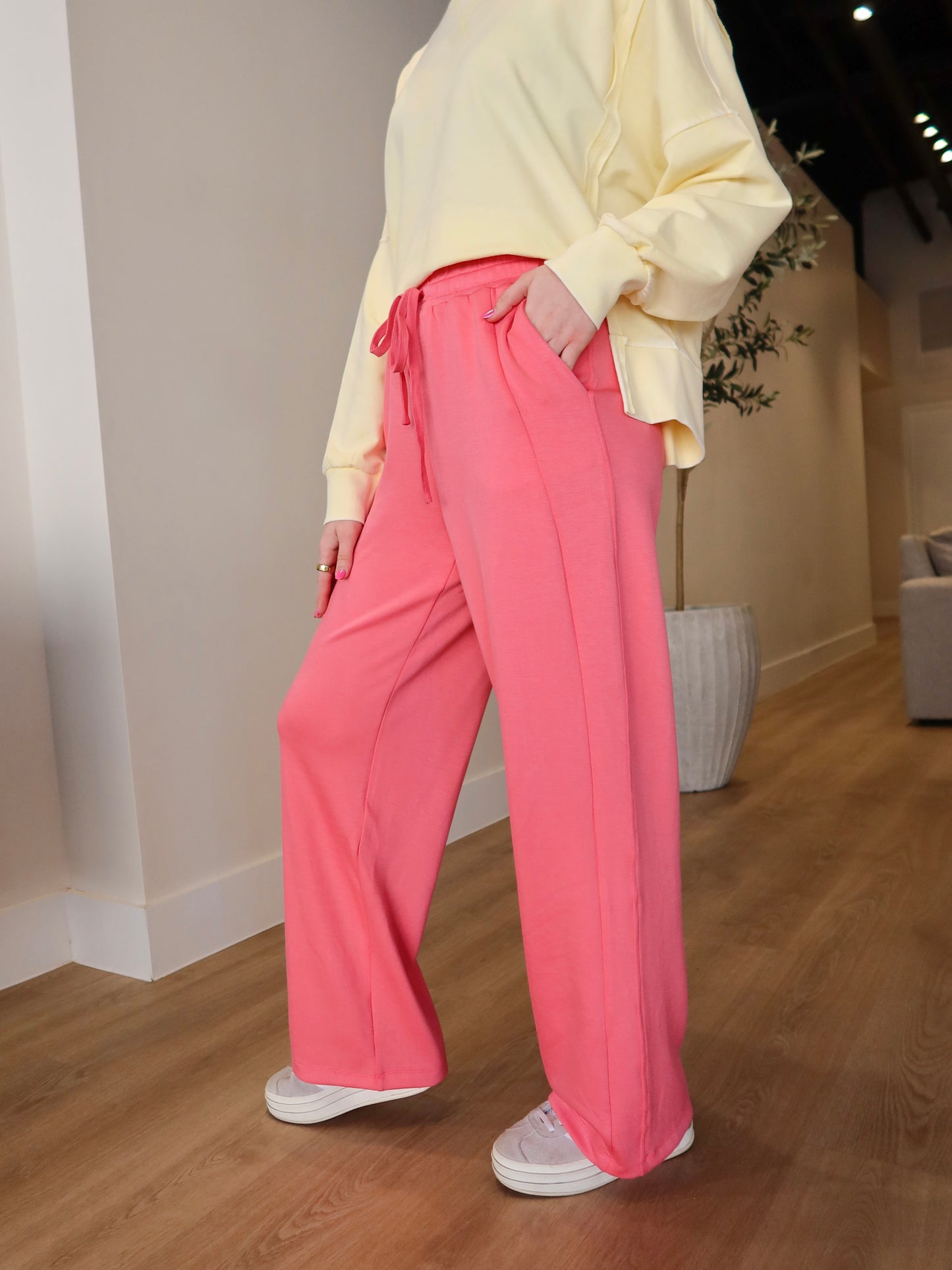 Offline Lounge Pants - Pink