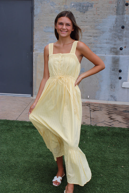 Pretty in Lace Midi Dress